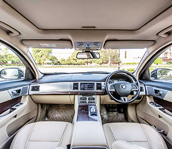 Jaguar XJ front seat interior
